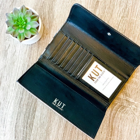 [ K U T  From The Kloth ] Wallet - Picture 2 of 3